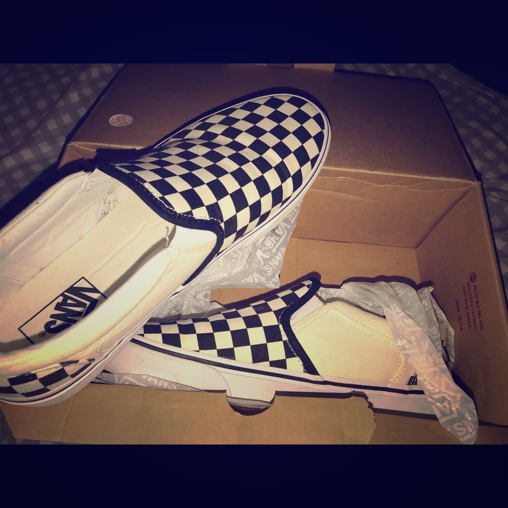 New(ish) Checkard vans